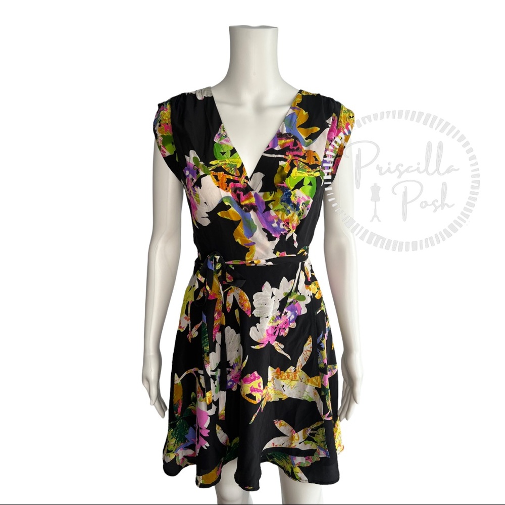 Yumi Kim Black Vibrant Floral Print Wrap Dress Short Sleeve 100% Silk Pink Green - Picture 2 of 13